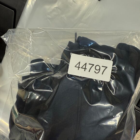 Nike Activewear Polo Shirt Women XL Black Button Nike Golf Dri Fit Collared - Picture 7 of 7